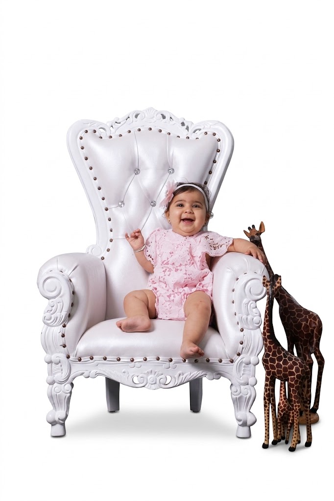 Kids Throne Chairs